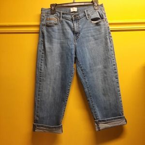 Vintage Levi's 515 Capri Faded and Whiskering Blue Jean 32" x 22"
